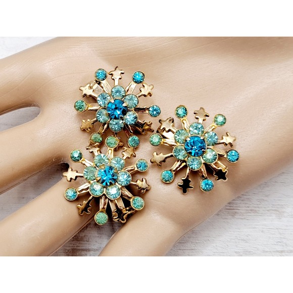 Jewelry - Vintage Snowflake Pins, Goldtone Teal Rhinestones, Matching Set of 3
